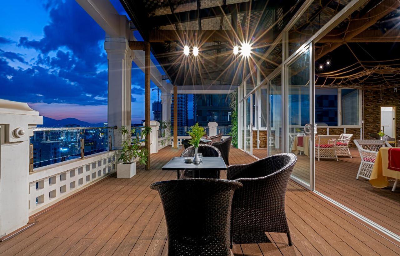 Bluesun Danang Beach Hotel Exterior foto