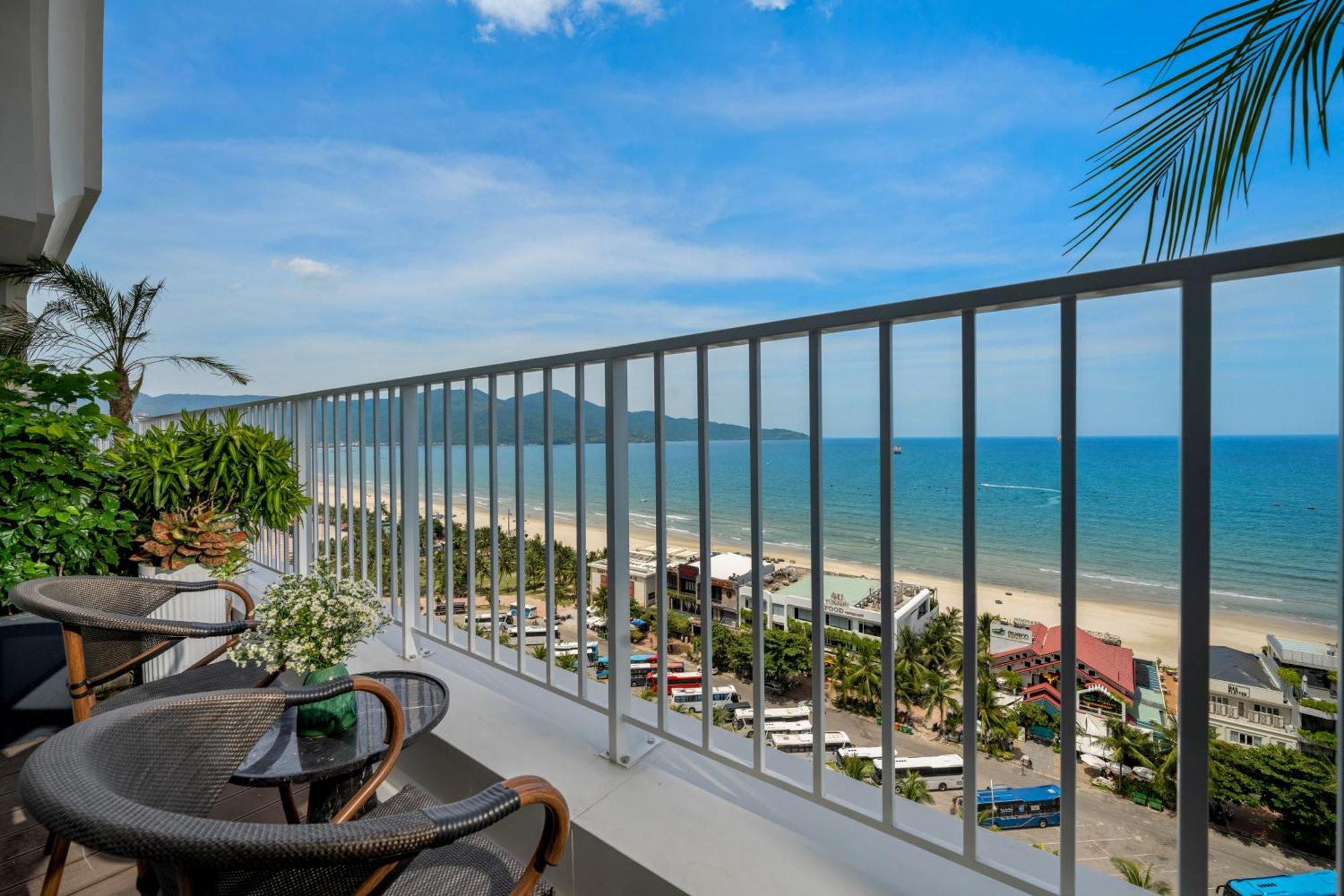 Bluesun Danang Beach Hotel Exterior foto